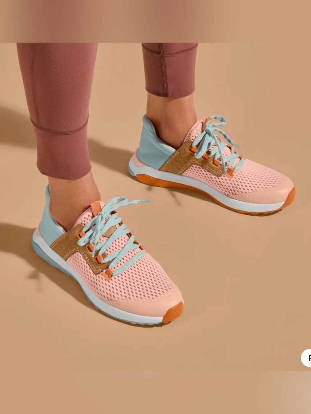 Olukai Wailuku Women’s Sneakers size 9